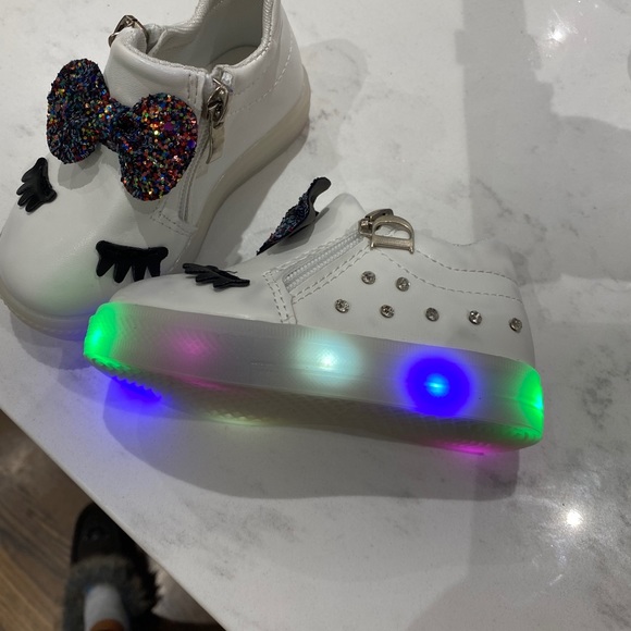 Used LED Booties size 22 - Picture 5 of 7